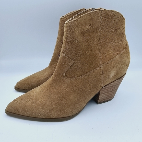 Lucky Brand Ellamy Heeled Pointy Toe Suede Ankle Boots NWOT size 6.5 - Picture 2 of 12